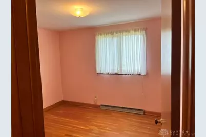2520 Hollyview St NE, Canton, OH 44721 - Photo 39