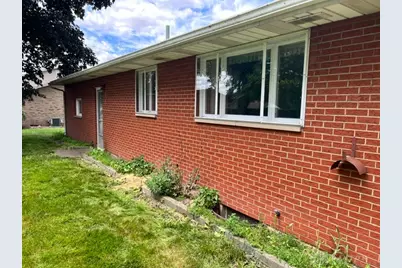 2520 Hollyview St NE, Canton, OH 44721 - Photo 73