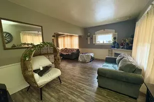 361 Ridge Rd, Springfield, OH 45503 - Photo 9