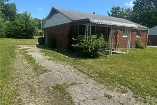5230 Rockport Ave, Trotwood, OH 45417 - Photo 7