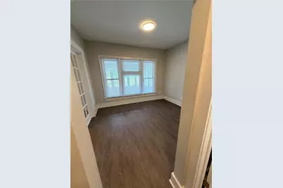 1042 W 2nd Street, Dayton, OH 45402 - Photo 5