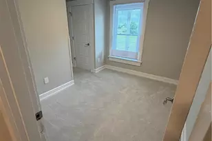 1042 W 2nd St, Dayton, OH 45402 - Photo 19