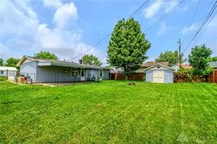 814 Bellows Dr, New Carlisle, OH 45344 - Photo 21