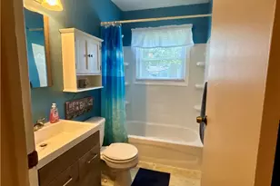 303 Pinewood Ave, Piqua, OH 45356 - Photo 17