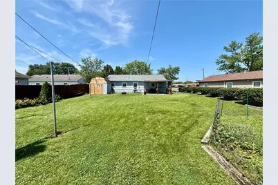 303 Pinewood Avenue, Piqua, OH 45356 - Photo 9