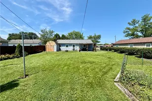 303 Pinewood Ave, Piqua, OH 45356 - Photo 9