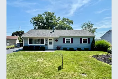 303 Pinewood Avenue, Piqua, OH 45356 - Photo 1