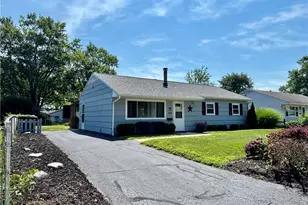 303 Pinewood Ave, Piqua, OH 45356 - Photo 3