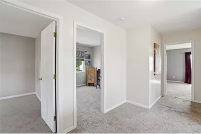 70 E Long Meadow Drive, Springboro, OH 45066 - Photo 33