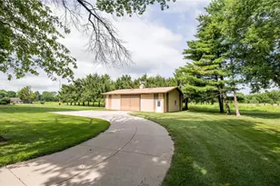 8663 Crestway Rd, Clayton, OH 45315 - Photo 63