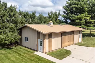 8663 Crestway Rd, Clayton, OH 45315 - Photo 7