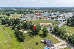 8663 Crestway Rd, Clayton, OH 45315 - Photo 5