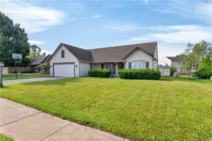 1034 Meadowrun Rd, Englewood, OH 45322 - Photo 1