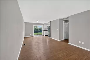 7617 Sebring Dr, Huber Heights, OH 45424 - Photo 9