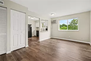 3025 Westwood Northern Blvd, Cincinnati, OH 45211 - Photo 9
