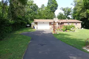 698 Lakengren Dr, Eaton, OH 45320 - Photo 3