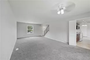 3704 Mandalay Dr, Dayton, OH 45416 - Photo 9