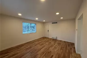1922 Shroyer Rd, Oakwood, OH 45419 - Photo 5