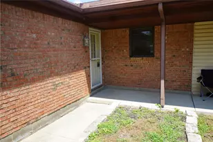 3118 S Cymar Dr, Beavercreek, OH 45434 - Photo 5