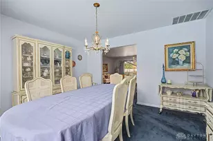 6301 Blossom Park Dr, West Carrollton, OH 45449 - Photo 13