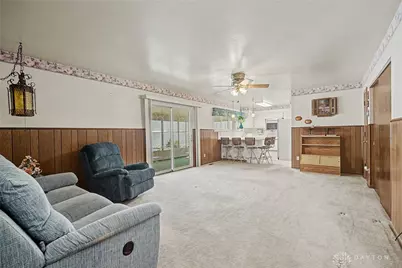 6301 Blossom Park Drive, West Carrollton, OH 45449 - Photo 9