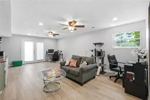 8800 Sugarcreek Point, Washington Twp, OH 45458 - Photo 43