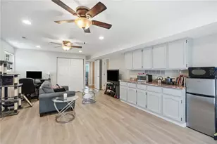 8800 Sugarcreek Point, Washington Twp, OH 45458 - Photo 45
