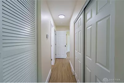 734 Murray Hill Drive, Xenia Twp, OH 45385 - Photo 17
