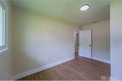 734 Murray Hill Drive, Xenia Twp, OH 45385 - Photo 21
