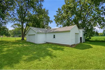 4461 New Carlisle Pike, Springfield Twp, OH 45504 - Photo 15