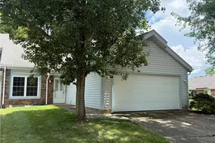 481 Meadow View Ct, Vandalia, OH 45377 - Photo 5