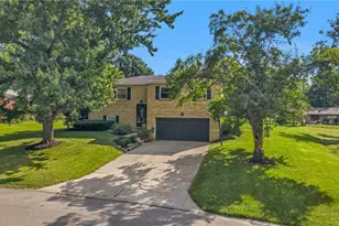 600 Clareridge Ln, Centerville, OH 45458 - Photo 3