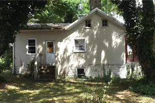690 Cosler Dr, Dayton, OH 45403 - Photo 1