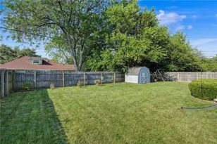 812 Kenosha Rd, Kettering, OH 45429 - Photo 41
