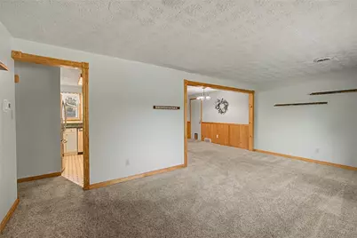 812 Kenosha Road, Kettering, OH 45429 - Photo 9