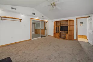 812 Kenosha Rd, Kettering, OH 45429 - Photo 19