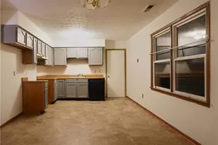 1705 Dover Ave, Piqua, OH 45356 - Photo 3