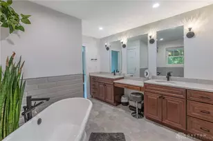 3385 Middle Run Rd, Sugarcreek Twp, OH 45068 - Photo 21