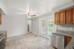 2262 Chapel Dr, Fairborn, OH 45324 - Photo 21