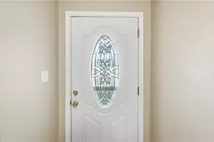 2262 Chapel Dr, Fairborn, OH 45324 - Photo 9