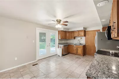 2262 Chapel Drive, Fairborn, OH 45324 - Photo 17