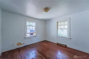109 E Siebenthaler Ave, Dayton, OH 45405 - Photo 13