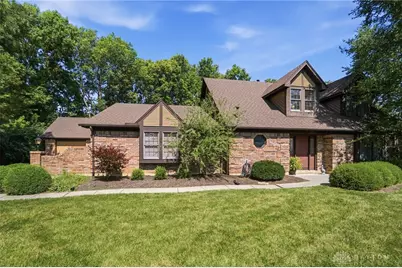 9015 Academy View Court, Washington Twp, OH 45458 - Photo 3