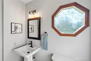 9015 Academy View Ct, Washington Twp, OH 45458 - Photo 23