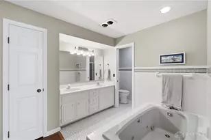 9015 Academy View Ct, Washington Twp, OH 45458 - Photo 17