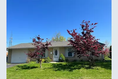 6841 Stonehurst Drive, Huber Heights, OH 45424 - Photo 1