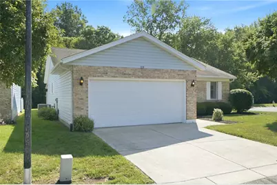 819 Spring Lake Circle, Enon, OH 45323 - Photo 3