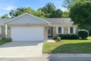 819 Spring Lake Cir, Enon, OH 45323 - Photo 1