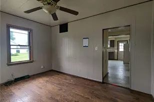 711 Kinnane Ave, Springfield Twp, OH 45505 - Photo 3