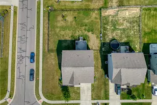 1664 Arden Bend, Fairborn, OH 45324 - Photo 3